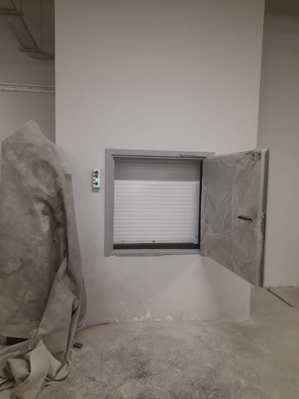 Малогрузовой подъёмник шахтный ПГ-ГШ, 250 кг, Хабаровск